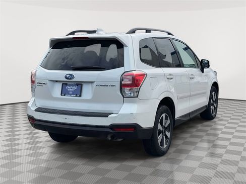 Used 2018 Subaru Forester 2.5i Premium image 7