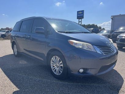 Used 2015 Toyota Sienna XLE