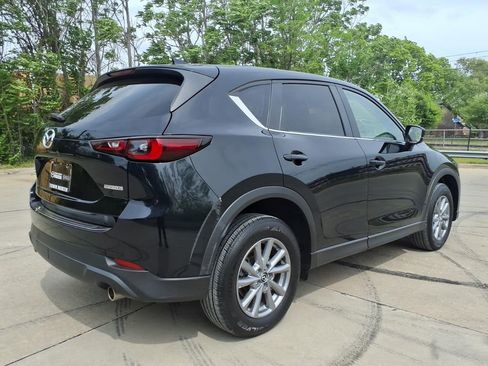 Used 2023 MAZDA CX-5 AWD 2.5 S w/ Select Package image 3