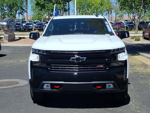 Used 2022 Chevrolet Silverado 1500 LT Trail Boss w/ Convenience Package II image 2