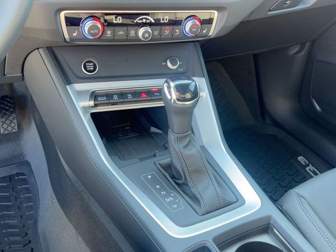 New 2025 Audi Q3 2.0T Premium image 18