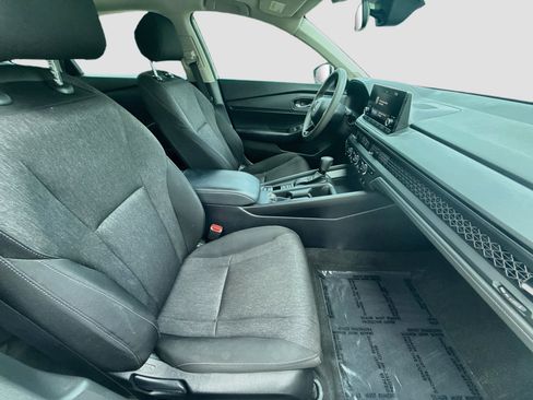 Certified 2024 Honda Accord EX image 30