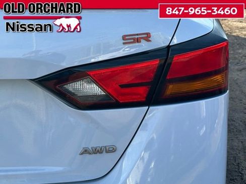 Used 2023 Nissan Altima 2.5 SR AWD/4WD image 9