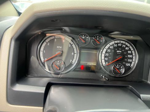Used 2011 RAM 1500 Big Horn AWD/4WD image 13