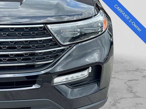 Used 2023 Ford Explorer XLT w/ Equipment Group 202A AWD/4WD image 13