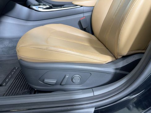 Used 2021 Hyundai Sonata Limited image 12