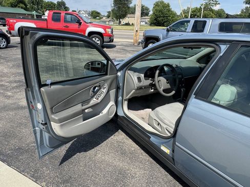 Used 2007 Chevrolet Malibu LS w/ Enhanced Safety Package FWD image 16
