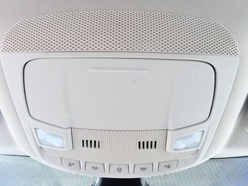 Used 2024 Ford Edge SEL w/ Convenience Package image 33