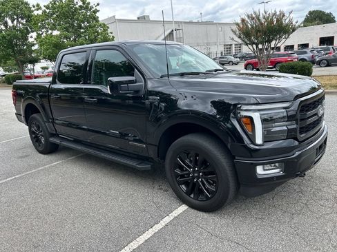 Used 2024 Ford F150 Lariat w/ Equipment Group 502A High AWD/4WD image 7