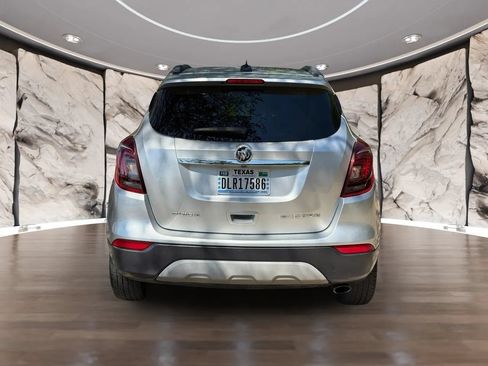 Used 2018 Buick Encore Preferred FWD image 5