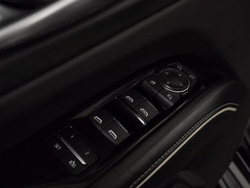 Used 2023 Cadillac Escalade V image 36