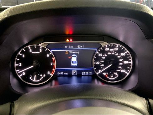 Used 2025 Nissan Altima 2.5 SV FWD image 20