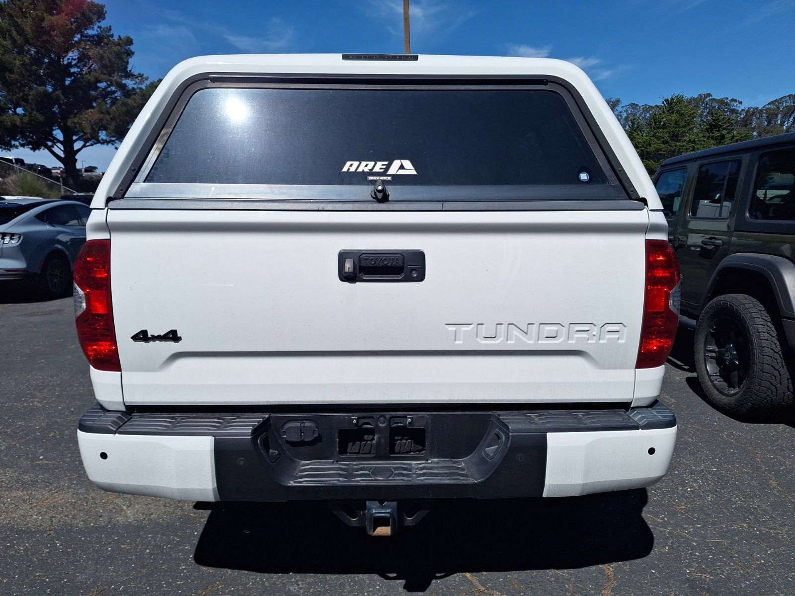 Used 2021 Toyota Tundra SR5 w/ Trail Edition AWD/4WD image 9