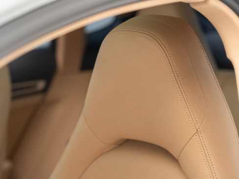 Certified 2023 Porsche Panamera Platinum Edition image 19