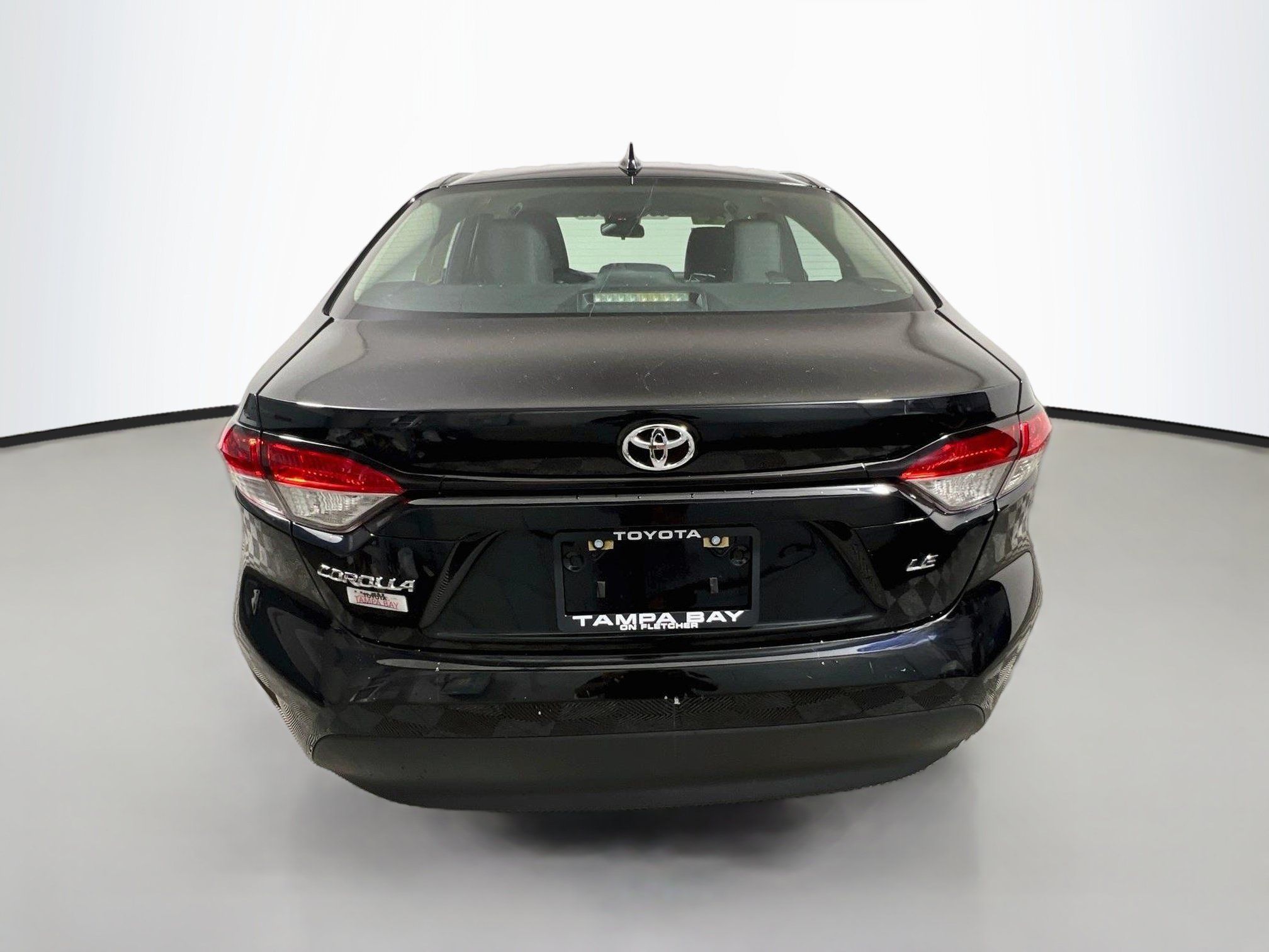 Used 2024 Toyota Corolla LE FWD image 6