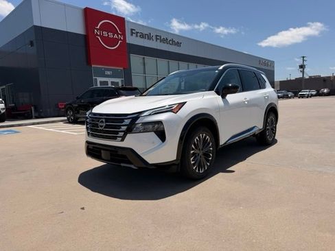 New 2026 Nissan Rogue Platinum w/ Platinum Premium Package AWD/4WD image 1