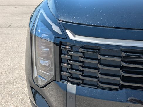 New 2026 Kia Sportage EX FWD image 10
