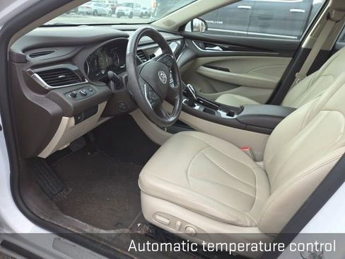 Used 2018 Buick LaCrosse Preferred image 7