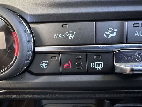 Used 2025 Ford Bronco Badlands AWD/4WD image 25