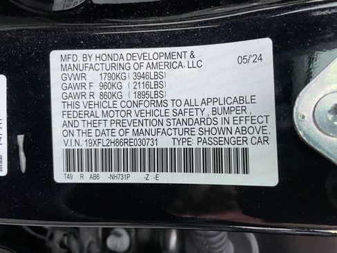 Used 2024 Honda Civic Sport image 39