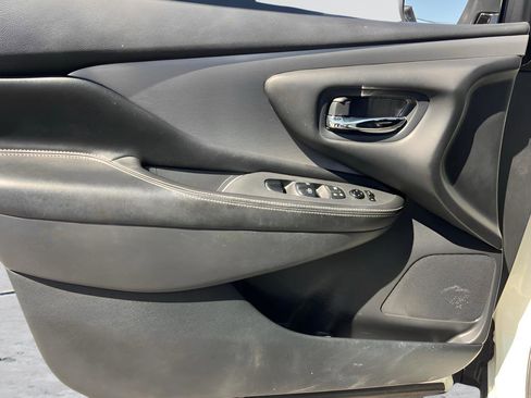 Used 2020 Nissan Murano S w/ Technology Package FWD image 31