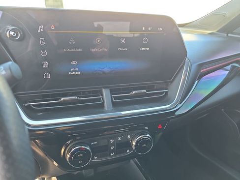 Used 2025 Chevrolet Trax RS w/ Driver Confidence Package FWD image 20