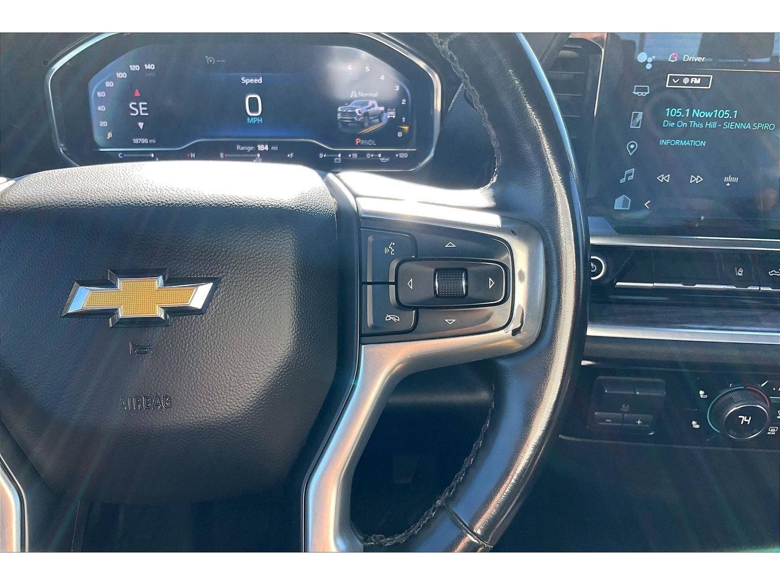 Used 2025 Chevrolet Silverado 3500 LTZ AWD/4WD image 21