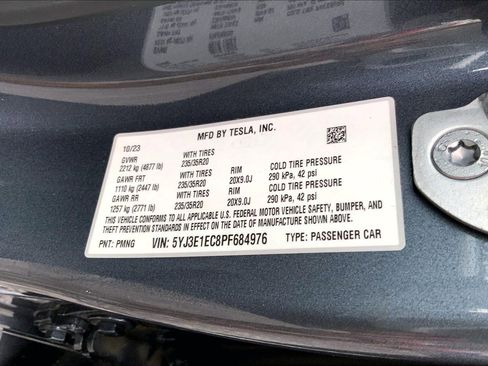 Used 2023 Tesla Model 3 Performance image 30