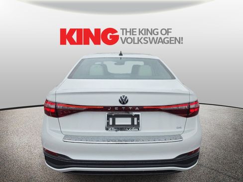 New 2026 Volkswagen Jetta SE FWD image 4