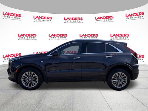 Used 2024 Cadillac XT4 Premium Luxury image 6