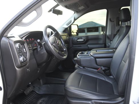 Used 2022 GMC Sierra 2500 Pro w/ Convenience Package image 24