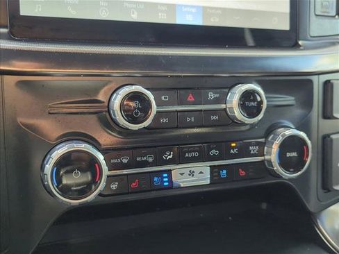 Used 2025 Ford F150 Lariat w/ Equipment Group 502A High AWD/4WD image 21