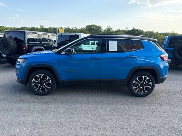 Used 2022 Jeep Compass Limited AWD/4WD image 7