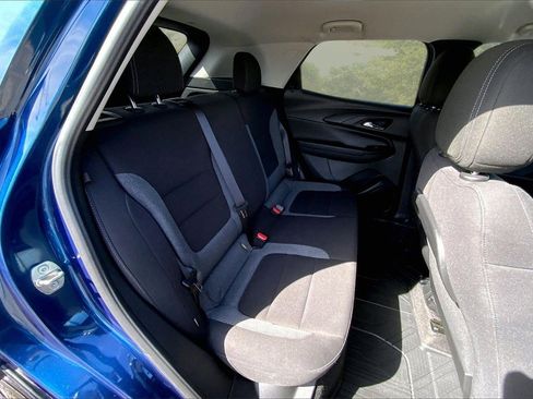 Used 2021 Chevrolet TrailBlazer LT w/ Convenience Package image 24