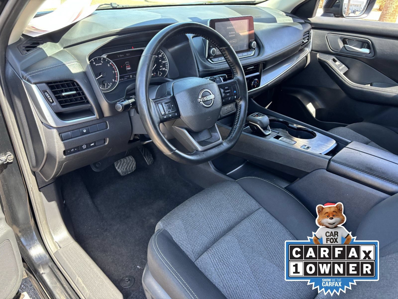 Certified 2025 Nissan Rogue SV FWD image 19