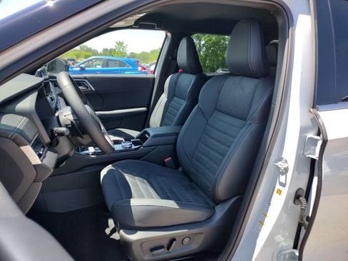 New 2026 Mitsubishi Outlander LE AWD/4WD image 7