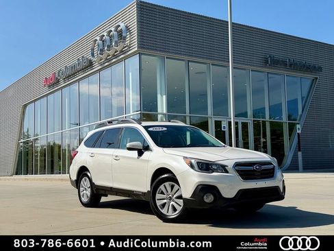Used 2019 Subaru Outback 2.5i Premium AWD/4WD image 2