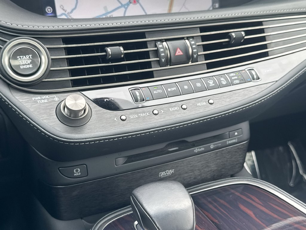 Used 2018 Lexus LS 500 w/ Interior Upgrade Package RWD image 28