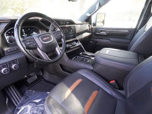 Used 2024 GMC Sierra 2500 AT4 w/ AT4 Premium Plus Package image 27