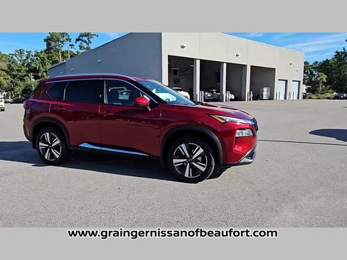 Used 2023 Nissan Rogue SL w/ SL Premium Package image 35