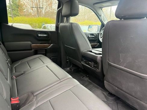 Used 2019 Chevrolet Silverado 1500 RST w/ True North Edition AWD/4WD image 30