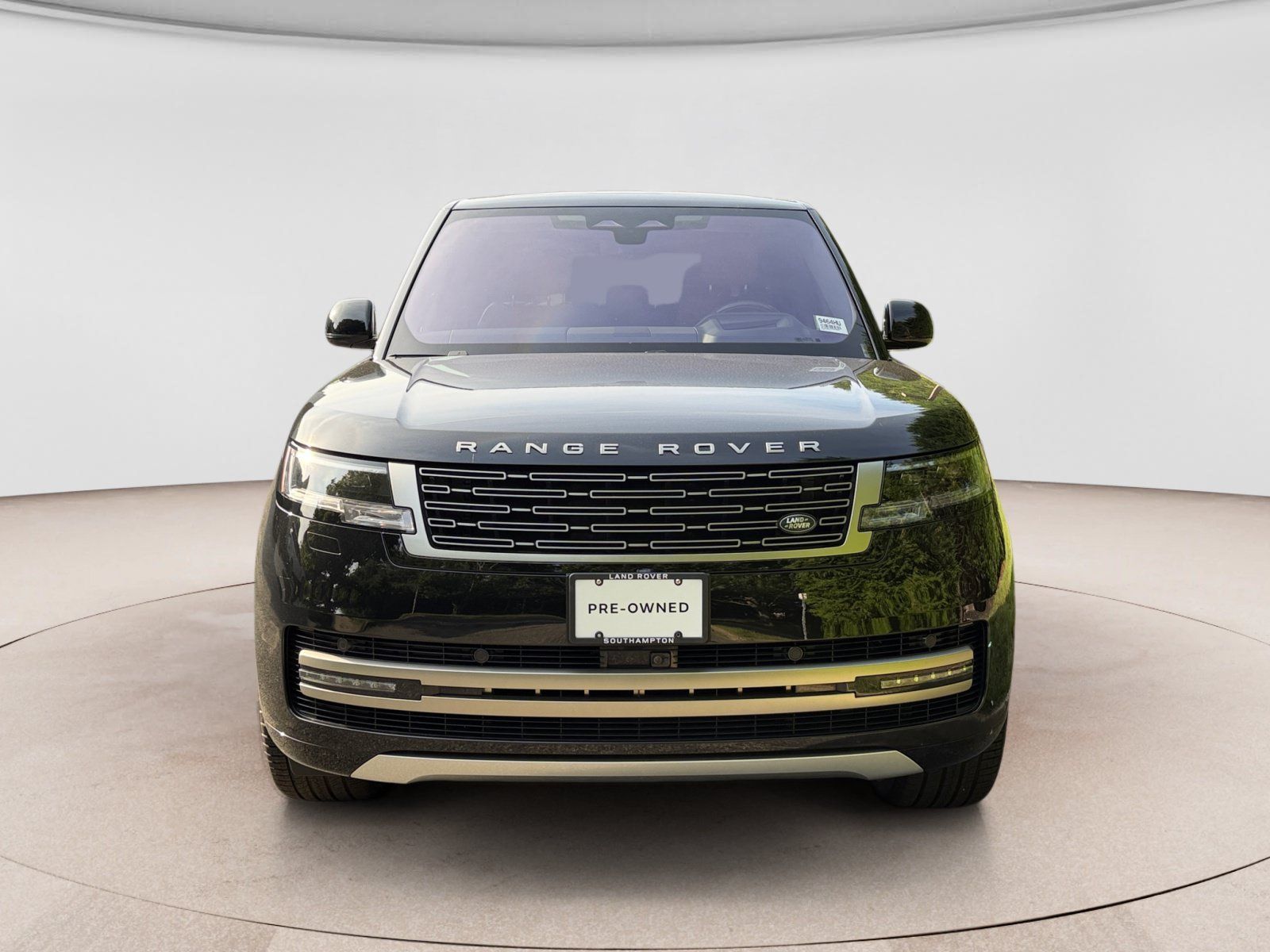 Used 2023 Land Rover Range Rover SE AWD/4WD image 8