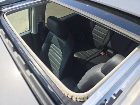 Used 2025 Honda CR-V EX-L image 3