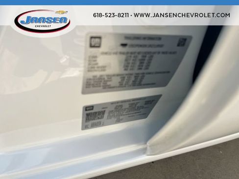 Used 2024 Chevrolet Silverado 1500 LT AWD/4WD image 33