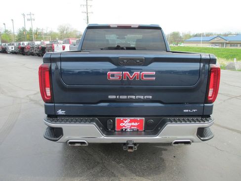 Used 2022 GMC Sierra 1500 SLT w/ SLT Premium Package image 7