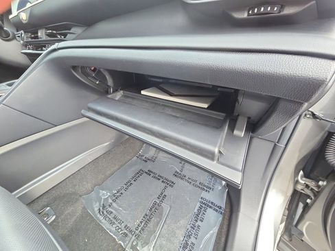 Used 2023 Toyota Crown Limited image 17