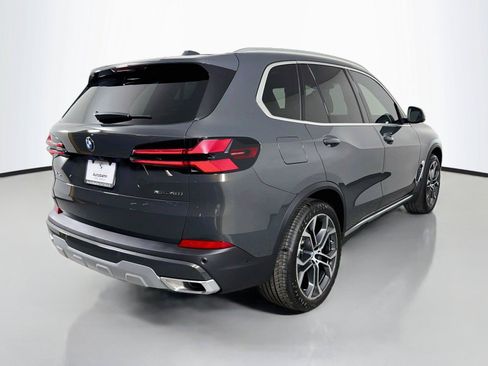 New 2026 BMW X5 sDrive40i w/ Climate Comfort Package RWD image 5