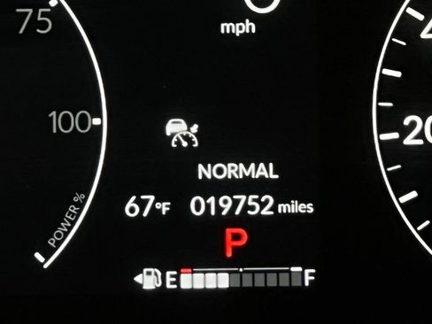 Used 2025 Honda CR-V Sport Touring image 14