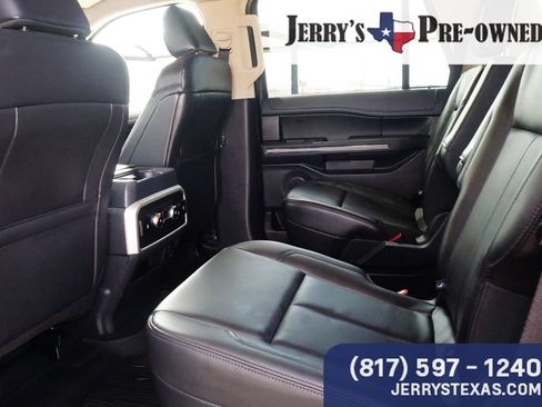 Used 2024 Ford Expedition XLT RWD image 20