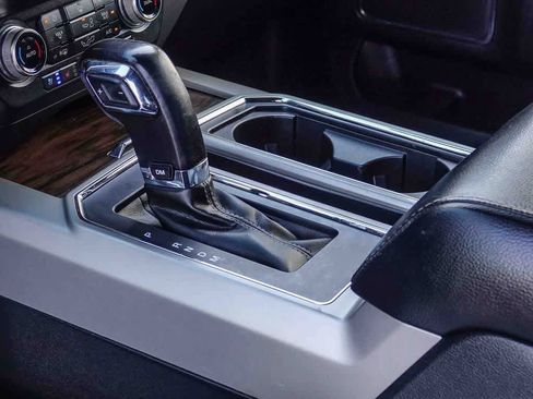 Used 2020 Ford F150 Lariat w/ Equipment Group 502A Luxury image 19